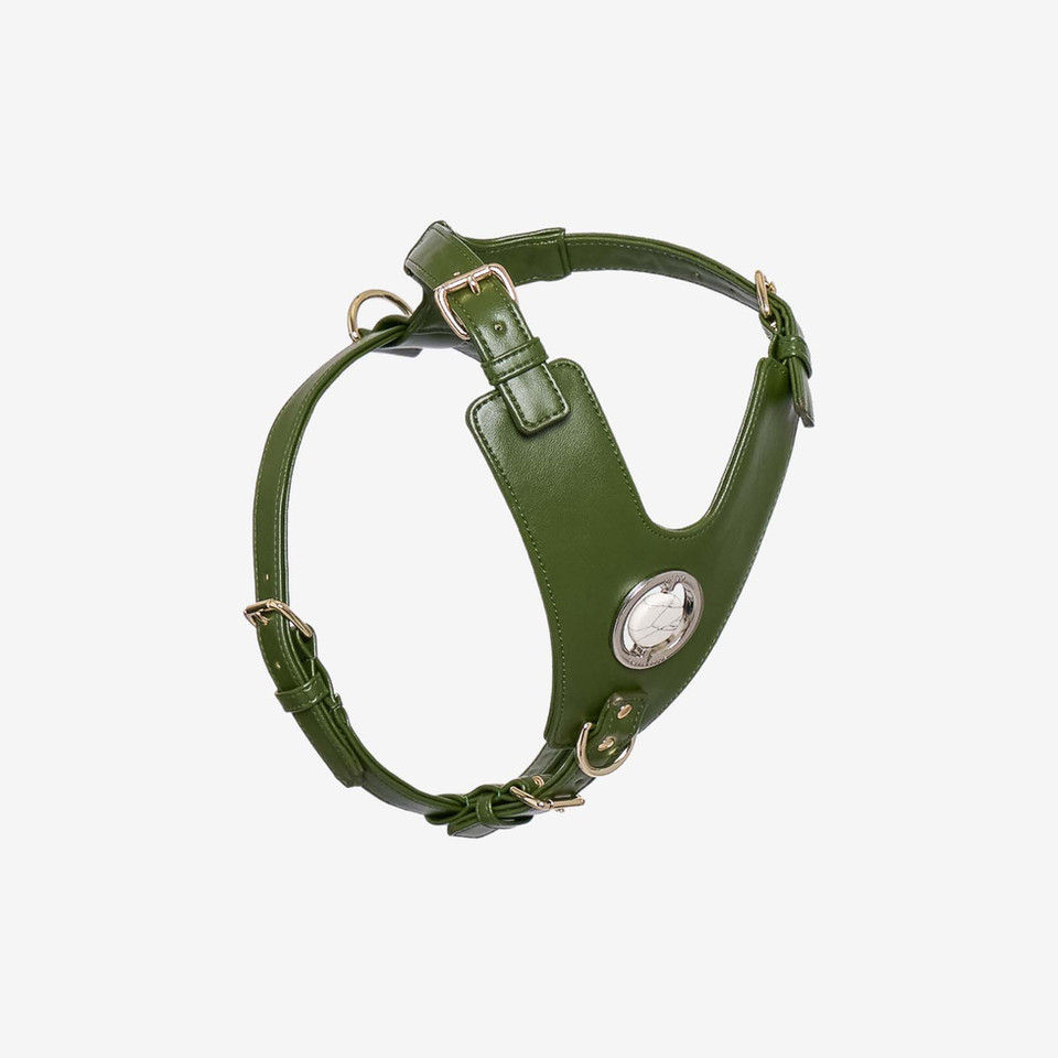 Good Vibration Harness made of cactus leather with a healing crystal in Nopal Green color